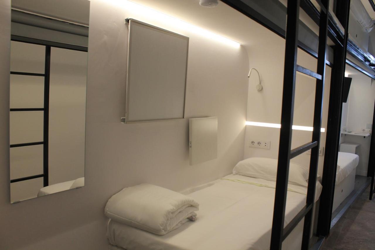 M Pods Malaga Hotel Kültér fotó