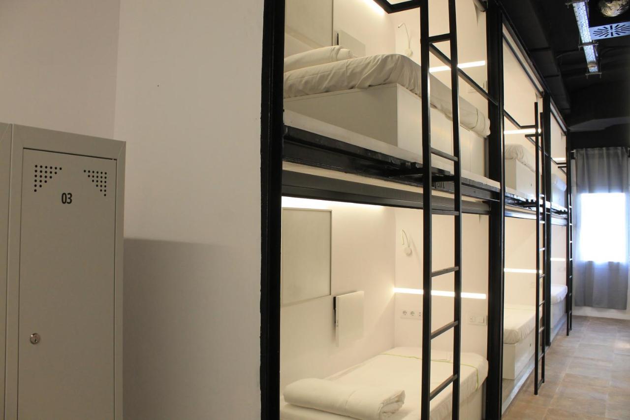 M Pods Malaga Hotel Kültér fotó