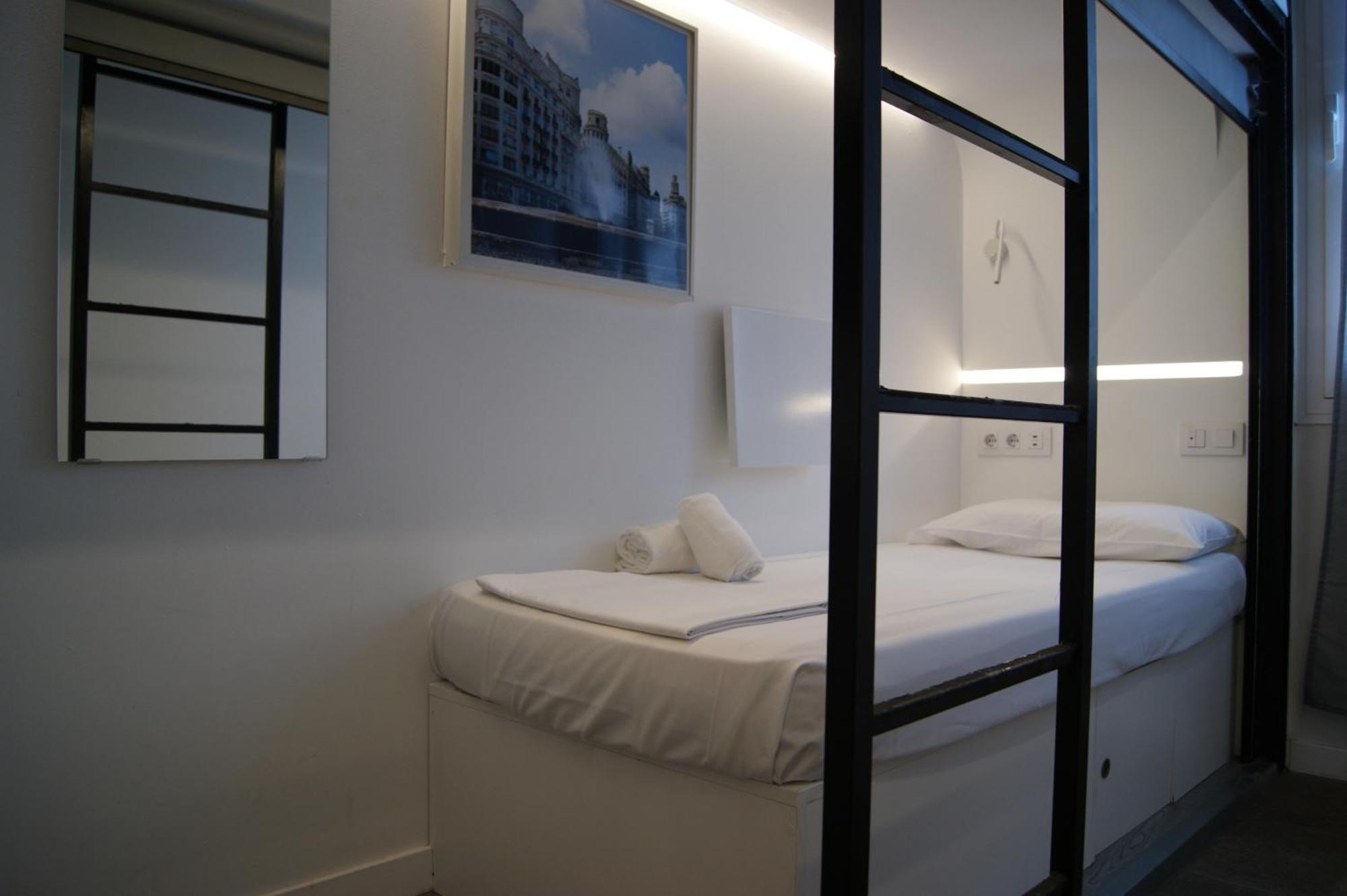 M Pods Malaga Hotel Kültér fotó